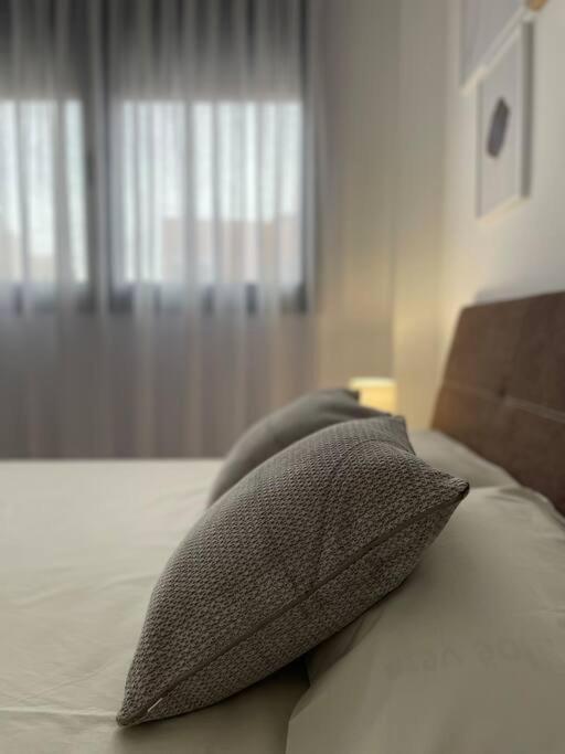 Appartement Estrenalo A Minutos De Bcn à Sant Feliu de Llobregat Extérieur photo