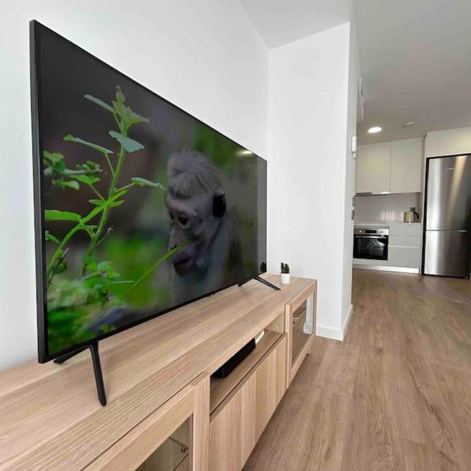 Appartement Estrenalo A Minutos De Bcn à Sant Feliu de Llobregat Extérieur photo